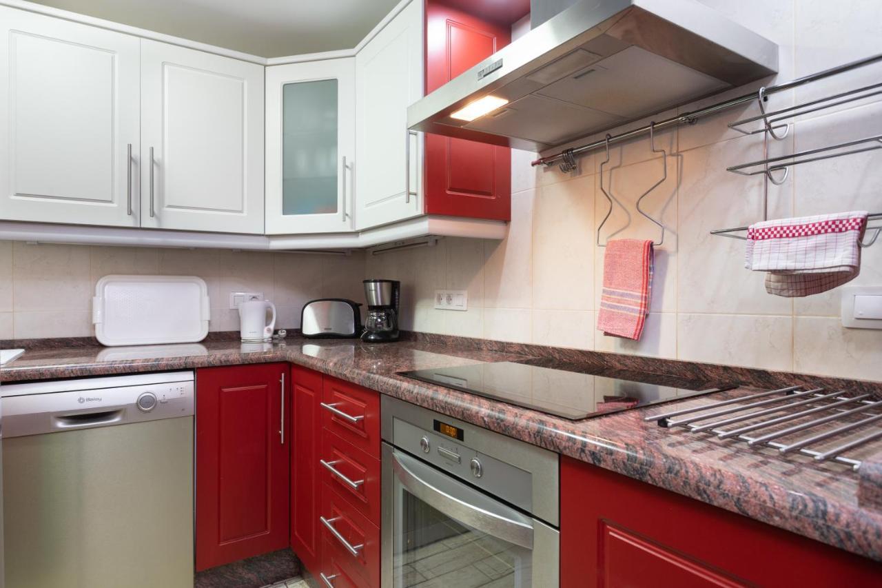 Exclusive Penthouse Playa Las Vistas 4 Close To The Sea And Beach, Aircondition For A Fee, Wifi, Terrace, Heated Pool Playa de las Americas (Tenerife) Exterior foto
