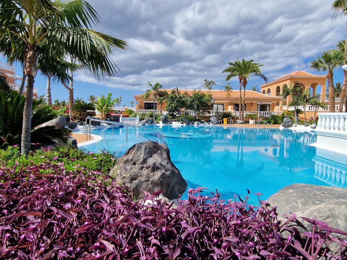 Exclusive Penthouse Playa Las Vistas 4 Close To The Sea And Beach, Aircondition For A Fee, Wifi, Terrace, Heated Pool Playa de las Americas (Tenerife) Exterior foto